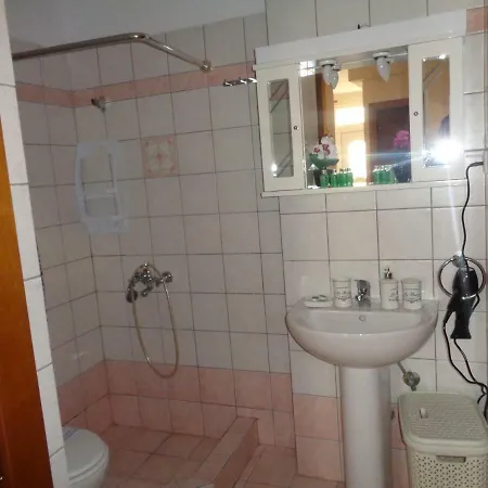 Holiday home Evris House 1 *